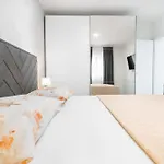 Toni Apartmán *